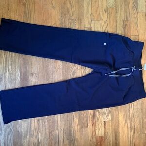 Brand new Figs size medium navy Kade scrubs.